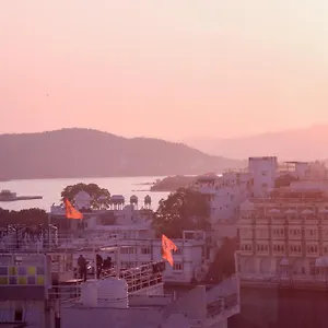 Sajjan Hotel
